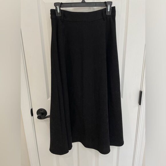 SHEIN Dresses & Skirts - SHEIN Women Black Corduroy Flannel Midi A Line Skirt Women’s Size S